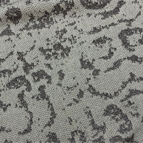 Chicos Sweater Womens 2 Large Tan Animal Print Loose Fit Oversized Tunic Neutral - Picture 10 of 11